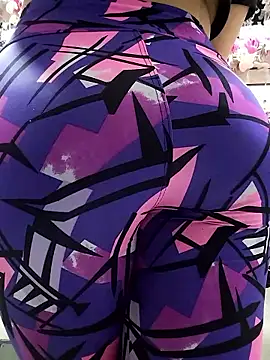 Snapshot of samathasexx chatting on October 2025 12:21:02 AM samathasexx online show from October 2025 12:21:02 AM