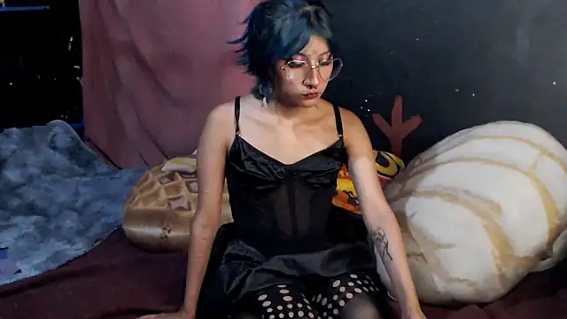 Snapshot of Sharkyu1 chatting on March 2025 04:40:02 AM Sharkyu1 online show from March 2025 04:40:02 AM