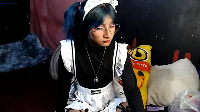 Snapshot of Sharkyu1 chatting on March 2025 02:48:02 AM Sharkyu1 online show from March 2025 02:48:02 AM