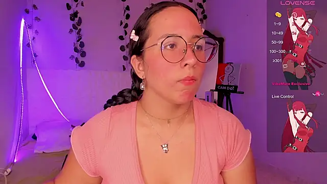 Ludovica6669 online show from February 2025 05:37:02 PM