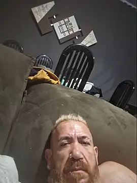 Snapshot of ruivotop chatting on January 2025 12:10:01 PM ruivotop online show from January 2025 12:10:01 PM