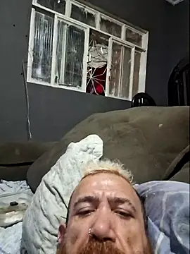 Snapshot of ruivotop chatting on February 2025 08:00:01 PM ruivotop online show from February 2025 08:00:01 PM