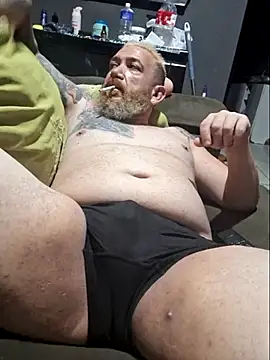 Snapshot of ruivotop chatting on March 2025 03:45:01 AM ruivotop online show from March 2025 03:45:01 AM