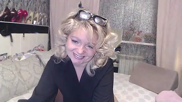 MartiniMartini online show from December 2024 01:08:01 AM