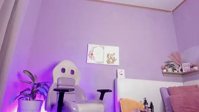 Rossi Mariana online show from October 2025 12:27:01 PM