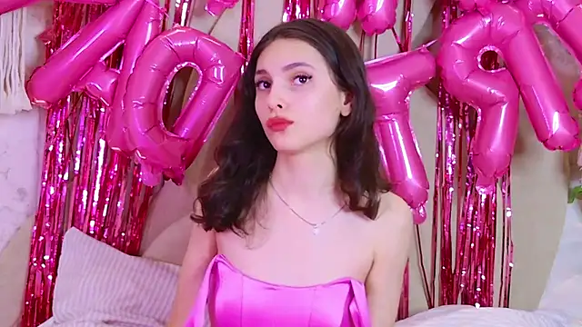 Snapshot of GIGI_DAV chatting on February 2025 09:05:01 AM GIGI DAV online show from February 2025 09:05:01 AM