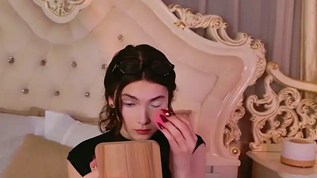 Snapshot of GIGI_DAV chatting on October 2025 09:04:02 PM GIGI DAV online show from October 2025 09:04:02 PM