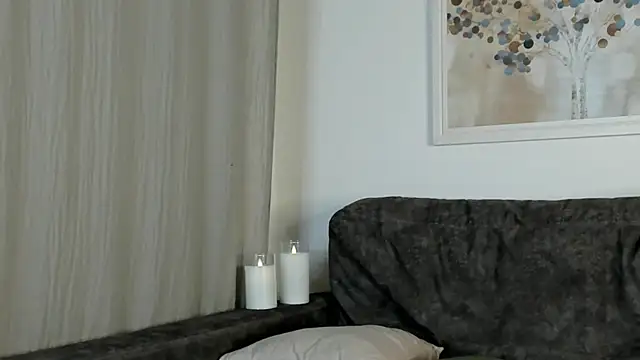 Snapshot of DarelleFare chatting on February 2025 02:27:01 PM DarelleFare online show from February 2025 02:27:01 PM