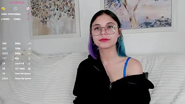 Snapshot of DarelleFare chatting on March 2025 11:37:02 AM DarelleFare online show from March 2025 11:37:02 AM