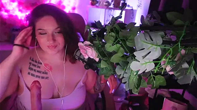 Jinyxx3 online show from November 2025 04:15:02 AM