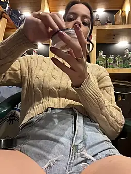 JullieBoo online show from February 2025 04:04:01 AM
