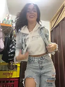 JullieBoo online show from March 2025 01:45:01 AM