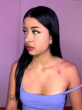 Snapshot of Miss_karol chatting on September 2025 04:32:02 PM Miss karol online show from September 2025 04:32:02 PM