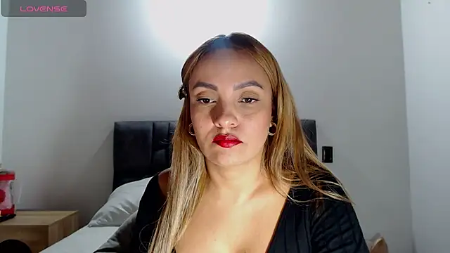 Amberr-Fox online show from February 2025 08:03:01 PM