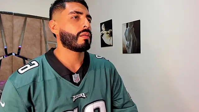 LeandroRusso online show from March 2025 08:49:01 PM