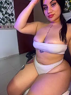 alexa cf online show from March 2025 01:03:02 PM