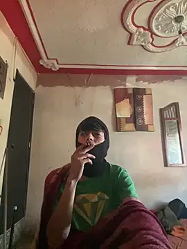 Skinny high online show from February 2025 10:06:02 PM