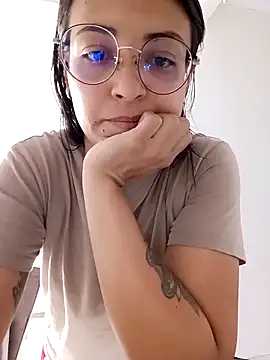 bri ali online show from February 2025 02:04:02 PM