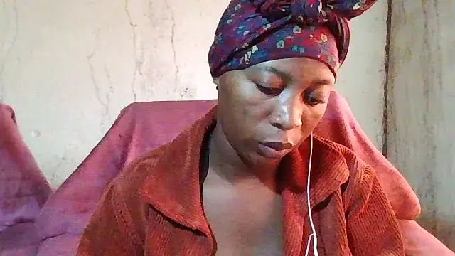 Hotchic22 online show from September 2025 07:22:02 AM