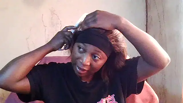 Hotchic22 online show from September 2025 07:34:01 AM