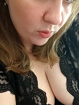 Snapshot of sam0and0katy chatting on October 2025 07:14:01 PM sam0and0katy online show from October 2025 07:14:01 PM