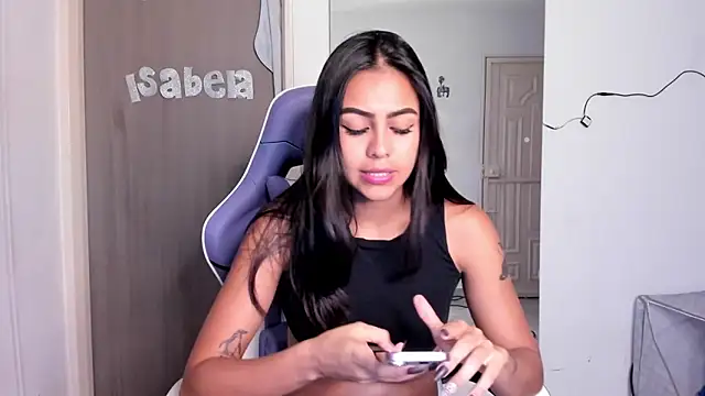 Snapshot of Tatiana250 chatting on November 2025 12:10:01 AM Tatiana250 online show from November 2025 12:10:01 AM