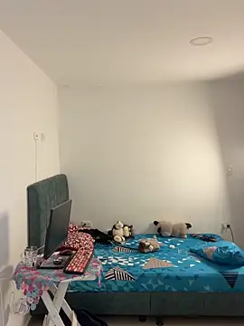 Snapshot of Tatiana250 chatting on November 2025 05:24:01 PM Tatiana250 online show from November 2025 05:24:01 PM