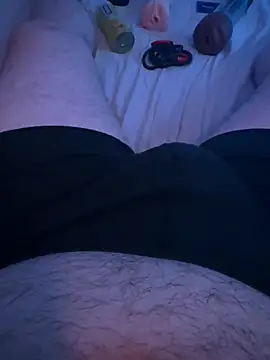 Snapshot of cobr-2024 chatting on February 2025 04:33:01 PM cobr-2024 online show from February 2025 04:33:01 PM