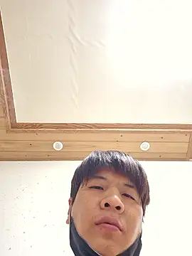 Snapshot of Tyyyggjju chatting on October 2025 11:44:01 AM Tyyyggjju online show from October 2025 11:44:01 AM