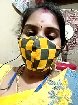 Snapshot of Tamil_roja17 chatting on March 2025 09:21:01 PM Tamil roja17 online show from March 2025 09:21:01 PM