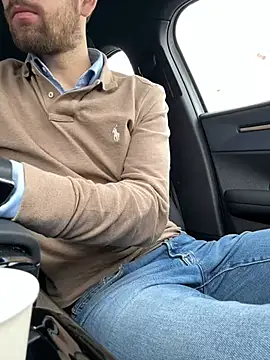 Snapshot of bullyboyy chatting on February 2025 08:39:02 AM bullyboyy online show from February 2025 08:39:02 AM