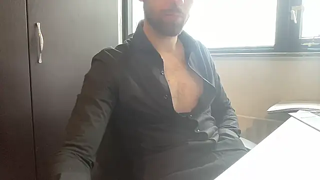 Snapshot of bullyboyy chatting on February 2025 08:49:02 AM bullyboyy online show from February 2025 08:49:02 AM