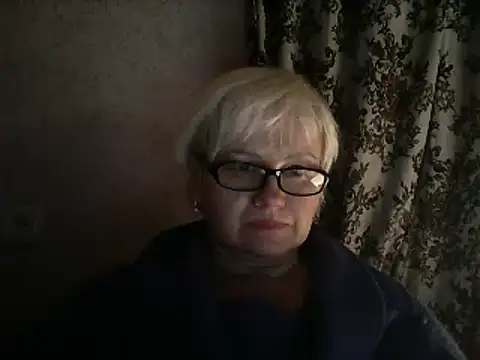 Snapshot of Mayya4321 chatting on January 2025 04:24:01 PM Mayya4321 online show from January 2025 04:24:01 PM