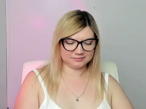 Lola moree online show from September 2025 11:43:01 AM