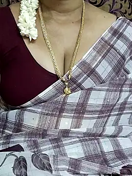 mercy-doll online show from September 2025 04:30:01 PM