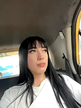 Snapshot of Melody_rousse_ chatting on October 2025 07:33:01 PM Melody rousse online show from October 2025 07:33:01 PM