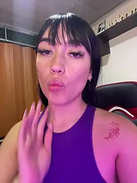 Snapshot of Melody_rousse_ chatting on October 2025 07:38:01 PM Melody rousse online show from October 2025 07:38:01 PM