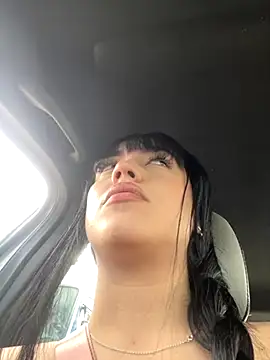 Snapshot of Melody_rousse_ chatting on October 2025 07:47:01 PM Melody rousse online show from October 2025 07:47:01 PM