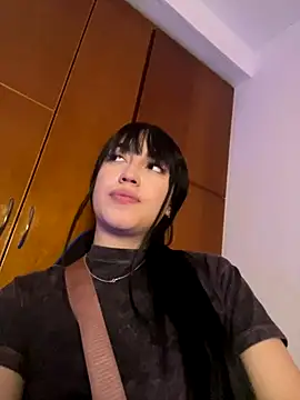 Snapshot of Melody_rousse_ chatting on October 2025 09:11:01 PM Melody rousse online show from October 2025 09:11:01 PM