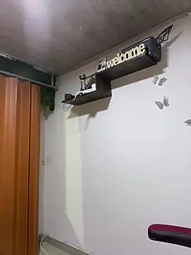 Snapshot of Melody_rousse_ chatting on November 2025 08:42:02 PM Melody rousse online show from November 2025 08:42:02 PM