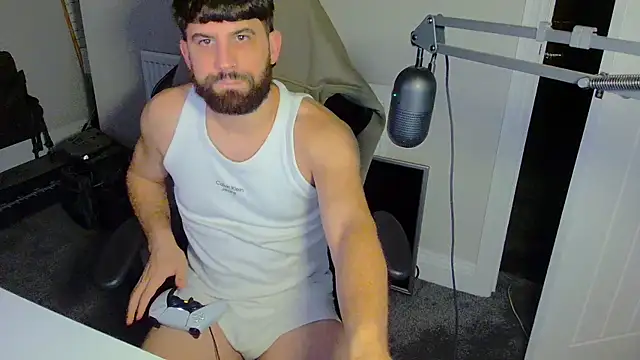 lucas kazimm online show from November 2025 06:18:02 PM