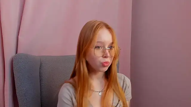 Snapshot of DarylBody chatting on February 2025 09:49:01 PM DarylBody online show from February 2025 09:49:01 PM