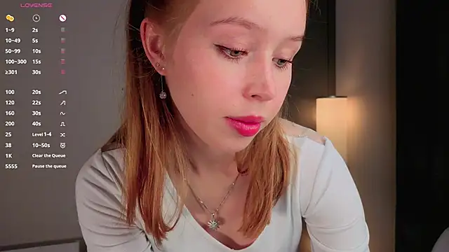 Snapshot of DarylBody chatting on September 2025 07:15:01 PM DarylBody online show from September 2025 07:15:01 PM