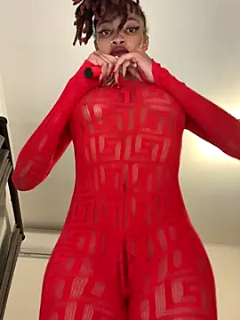 Snapshot of ZinaFreak chatting on October 2025 06:30:01 PM ZinaFreak online show from October 2025 06:30:01 PM