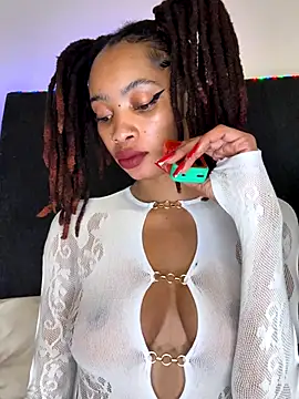 Snapshot of ZinaFreak chatting on October 2025 02:56:01 AM ZinaFreak online show from October 2025 02:56:01 AM