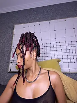 Snapshot of ZinaFreak chatting on November 2025 07:30:01 PM ZinaFreak online show from November 2025 07:30:01 PM