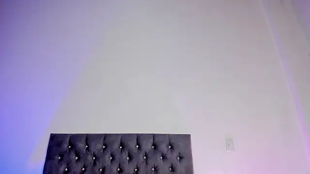 Snapshot of Zaira_Rose_ chatting on September 2025 01:38:02 PM Zaira Rose online show from September 2025 01:38:02 PM