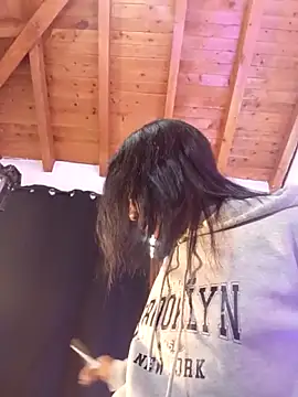 Snapshot of Zaira_Rose_ chatting on October 2025 12:44:02 PM Zaira Rose online show from October 2025 12:44:02 PM