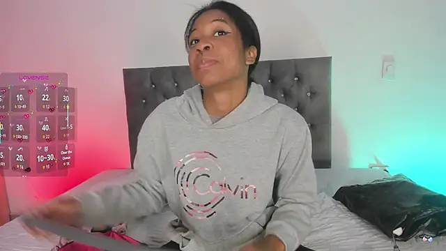 Snapshot of Zaira_Rose_ chatting on October 2025 12:57:02 PM Zaira Rose online show from October 2025 12:57:02 PM