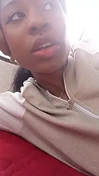 Snapshot of Zaira_Rose_ chatting on October 2025 01:53:02 PM Zaira Rose online show from October 2025 01:53:02 PM